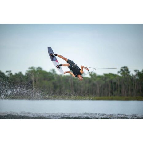 Connelly 134 Pure Ladies Wakeboard 2 Connelly 134 Pure Ladies Wakeboard With S/M Optima Bindings