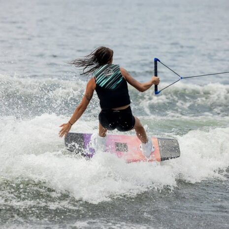 Connelly Wild Child Wakeboard 2 Connelly Wild Child Wakeboard With Optima Bindings