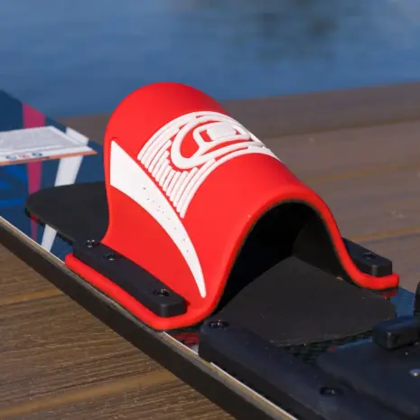 O’Brien Reactor 67″ Combo Waterskis with 700 Bindings – Detail 3 O’Brien Reactor 67″ Combo Waterskis with 700 Bindings – product detail image