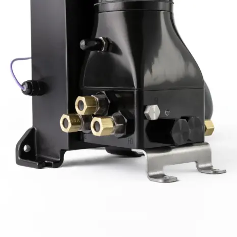 SeaStar PA1200-3 Port and Mounting Detail SeaStar PA1200-3 hydraulic ports and mounting detail