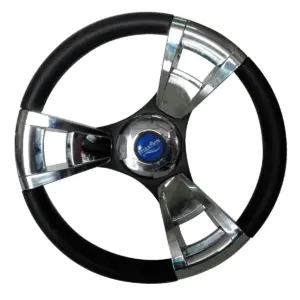 Pretech Maxflex Hermosa steering wheel - front view of the black rim and three polished spokes